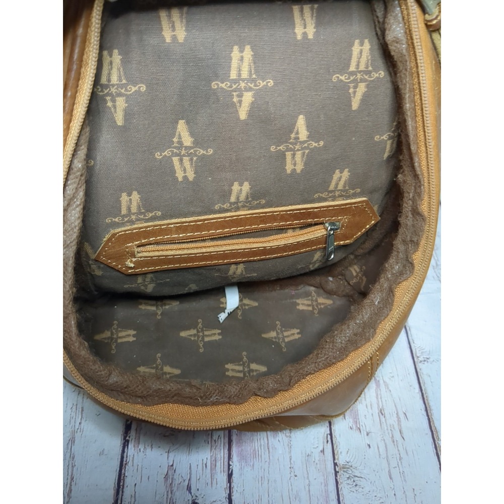 American‎ West Leather Sling Backpack - Picture 5 of 6